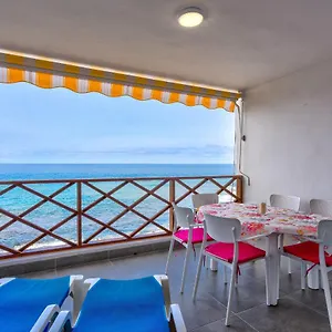 https://neptuno-2a017.tenerifehoteles.net